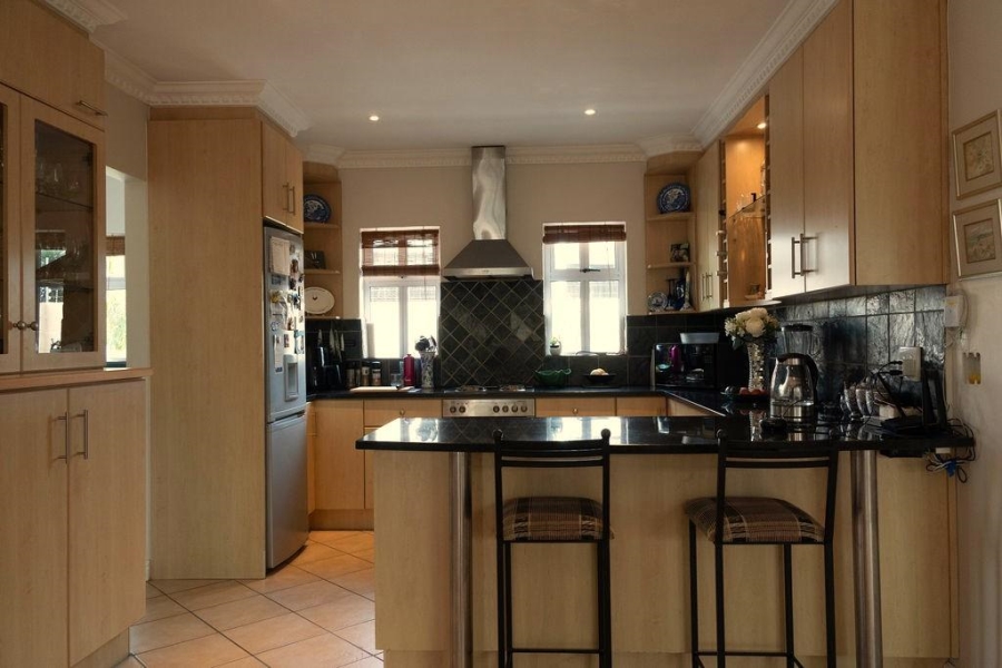 3 Bedroom Property for Sale in Summerstrand Eastern Cape